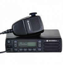 Mobile Radio Frekuensi 136-174 MHz XiR M3688 VHF 25W